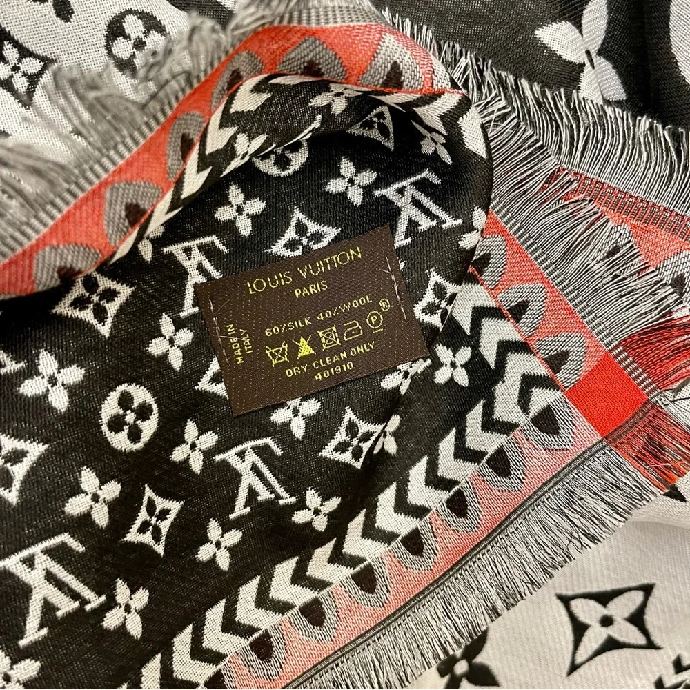L V - New Luxury Silk & Wool Blend Monogram Scarf in Black & White
